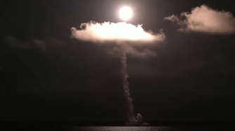Руска ядрена подводница изстрелва тестово междуконтинентална ракета Булава