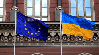 Украйна може да забави изплащането на пенсии и заплати, ако западната помощ не бъде одобрена