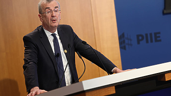 Намеци за ранно намаляване на лихвените проценти на ЕЦБ подчертават разделенията в Управителния съвет