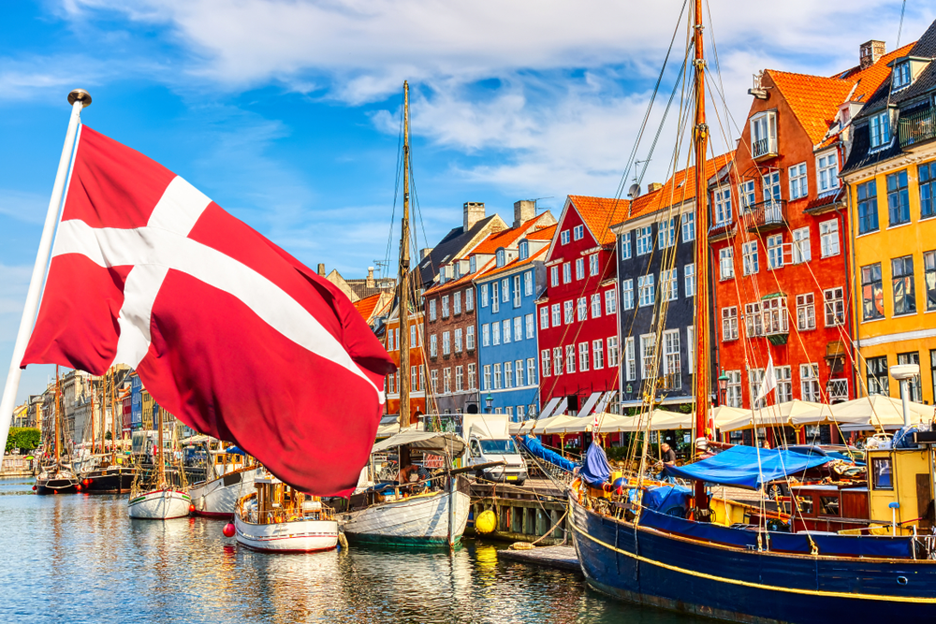 Дания намира лек за икономиката си в морето и революционната медицина