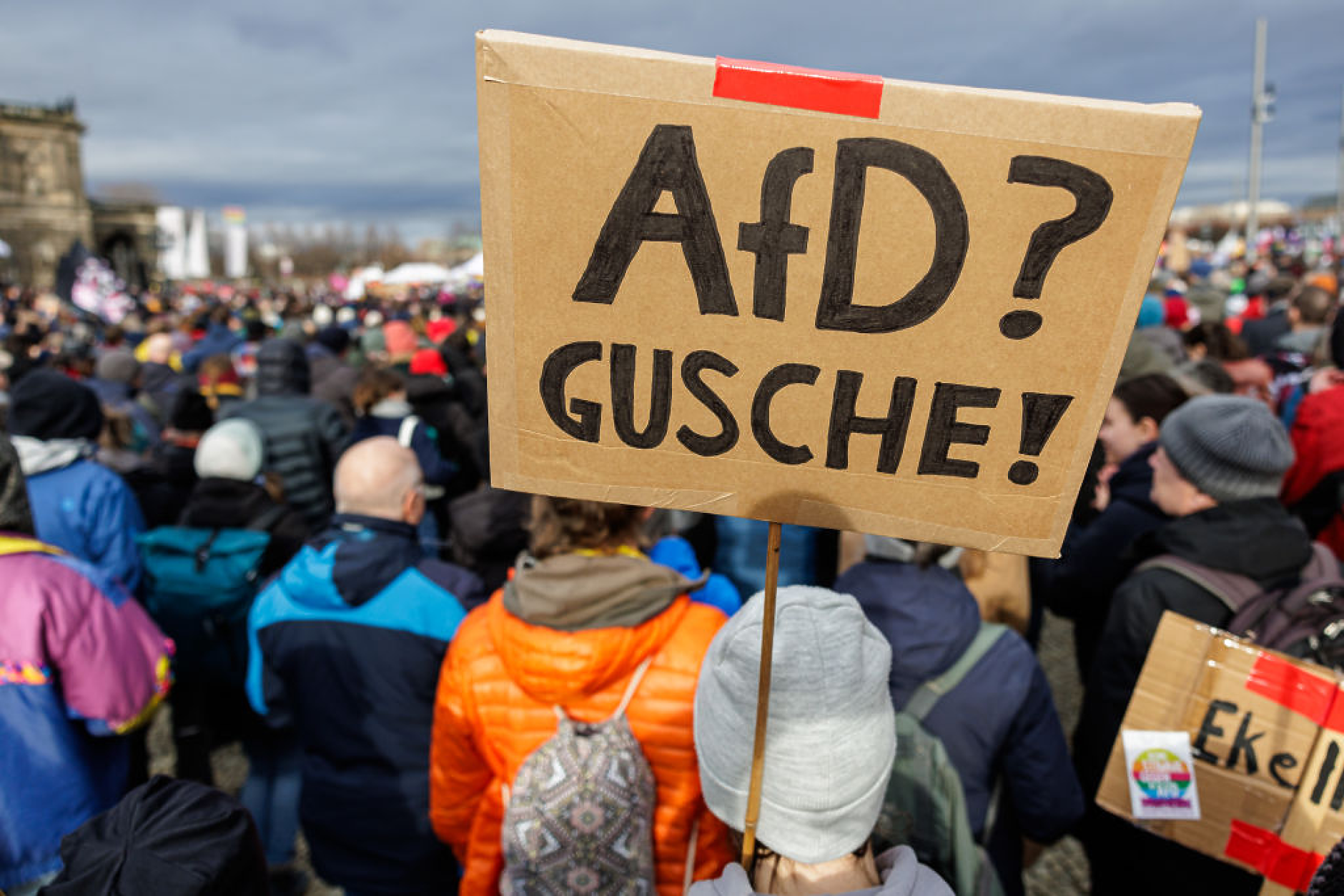 Подкрепата за германската крайнодясна партия „Алтернатива за Германия“ достигна най-ниското си ниво от месеци
