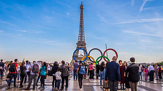 Изкуствен интелект ще помага на туристи в Париж по време на Олимпиадата