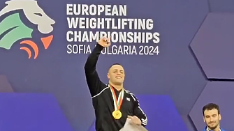 Карлос Насар спечели европейската титла със световен рекорд за младежи