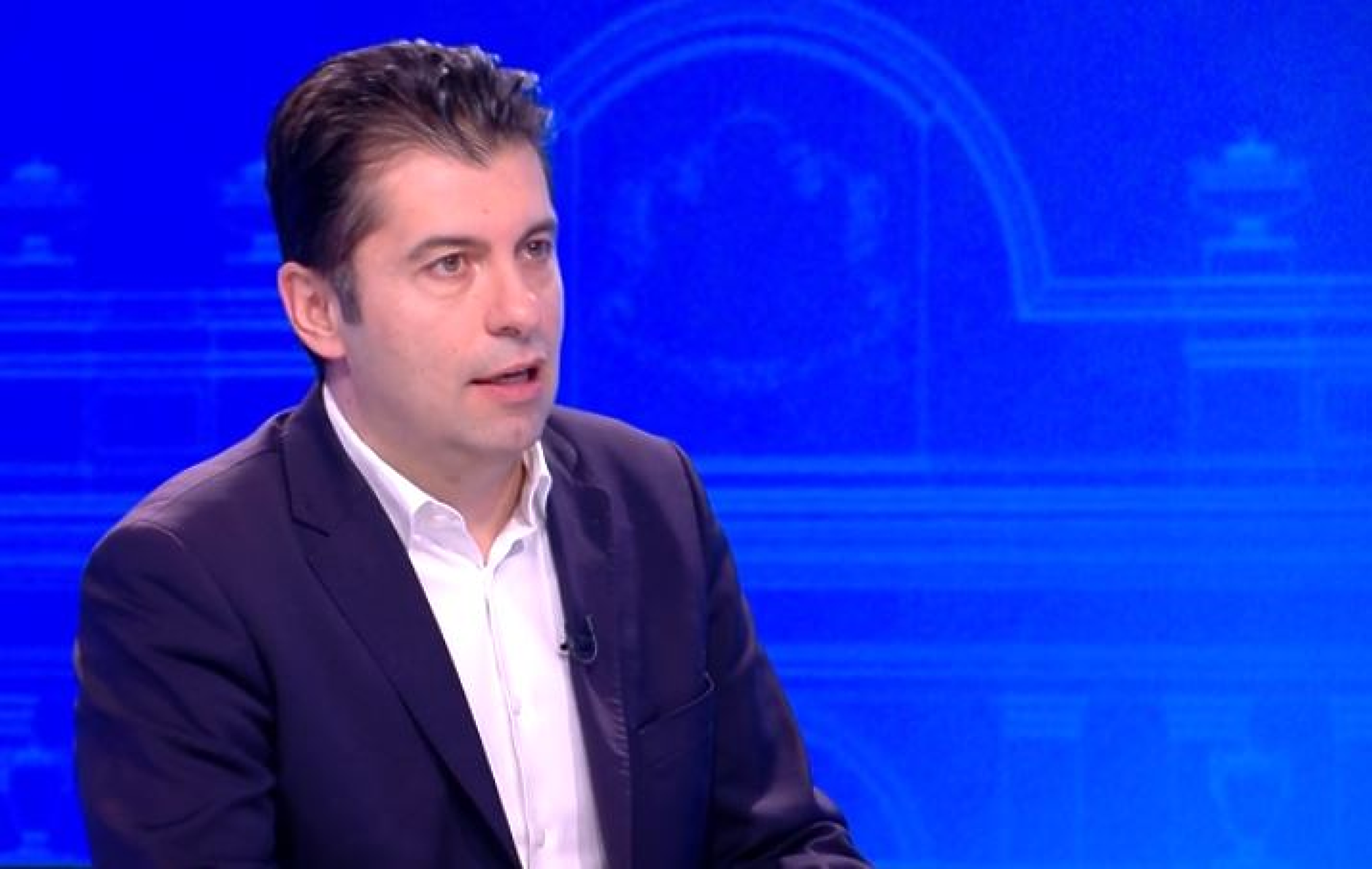 Кирил Петков: Отстъпихме пред настояването Мария Габриел да е и външен министър, а не само премиер