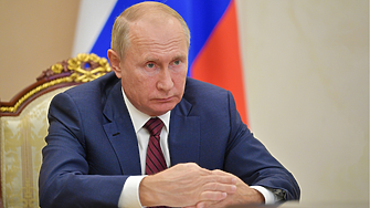 Западът да преговаря с Путин, призова бившият германски канцлер Шрьодер
