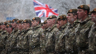 Британската армия премахва забраната да се носят бради, за да привлече нови войници