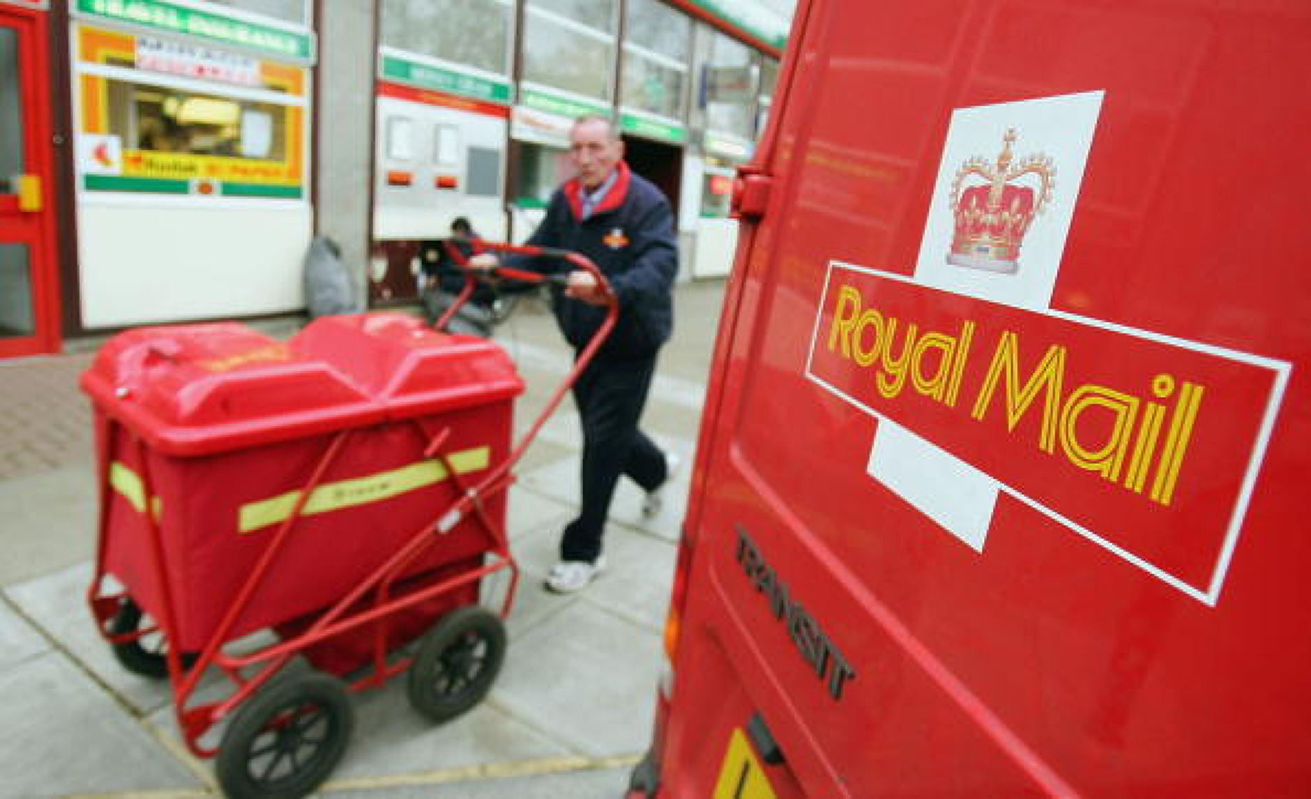 Чешки милиардер купува пощенската служба на Великобритания Royal Mail