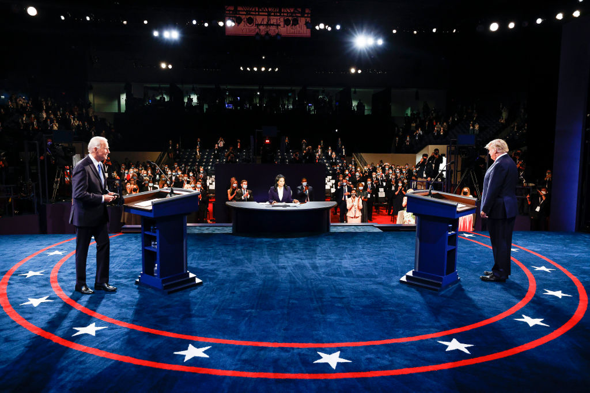 Новинарски организации в САЩ призовават Байдън и Тръмп да се ангажират с дебати