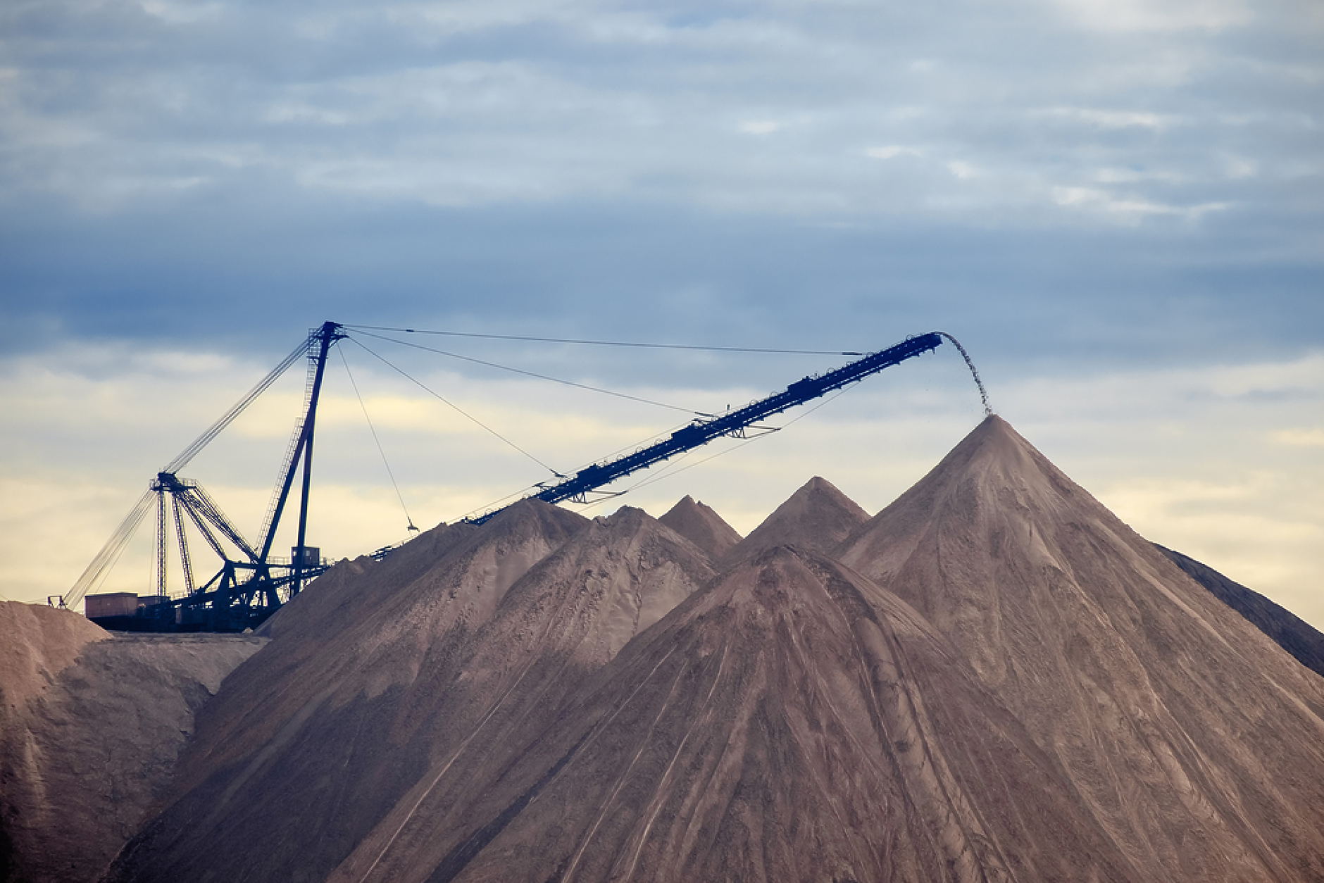 Европа възобновява добива на магнезиева руда, за да намали зависимостта  от Китай
