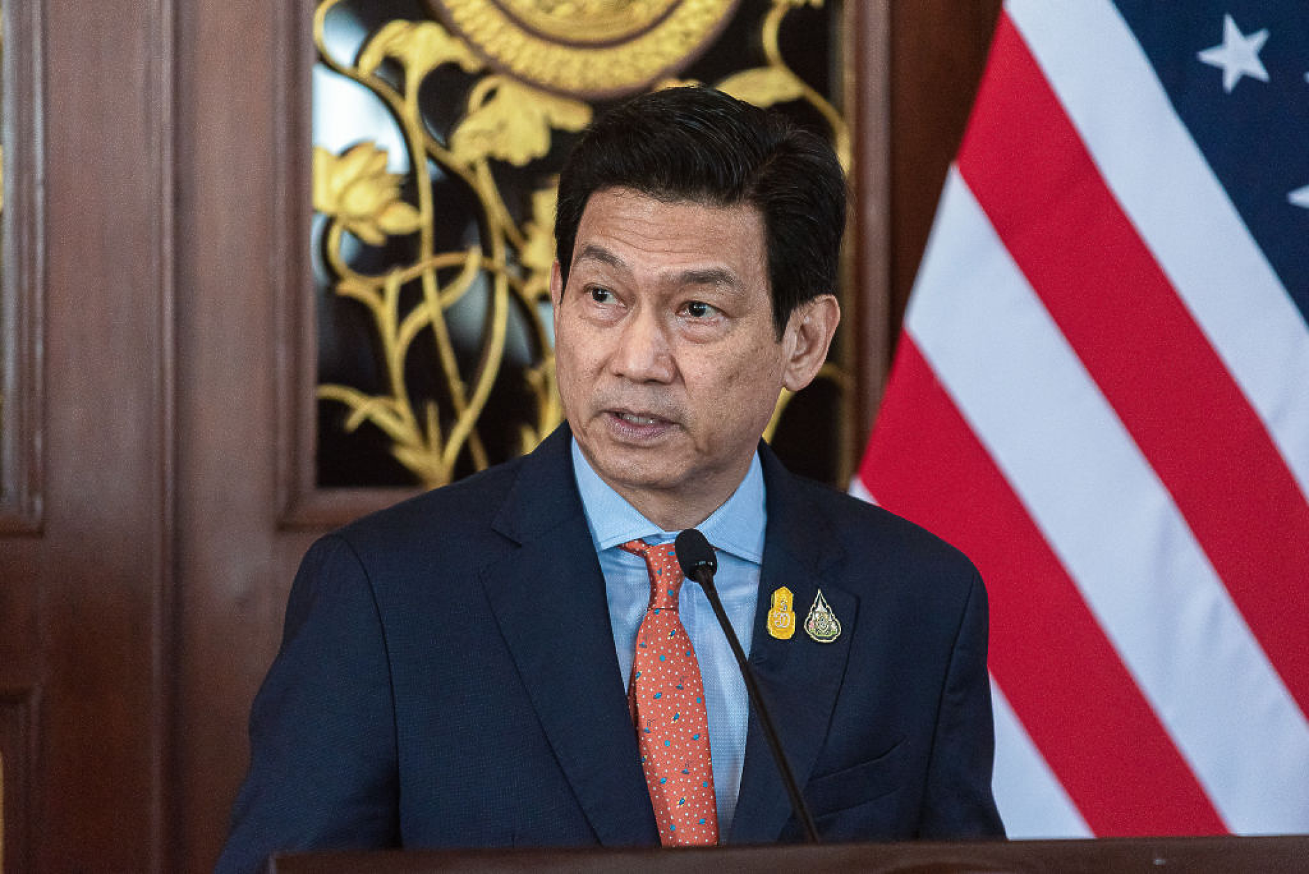 Тайландският министър на външните работи подаде оставка