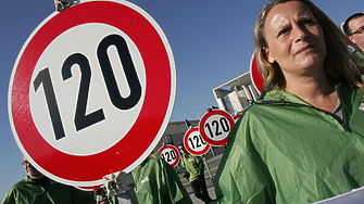 Европейски градове искат местните власти сами да си определят ограниченията на скоростта
