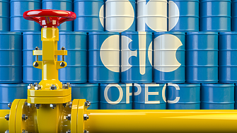 Петролът на ОПЕК поскъпна до 90,77 долара за барел