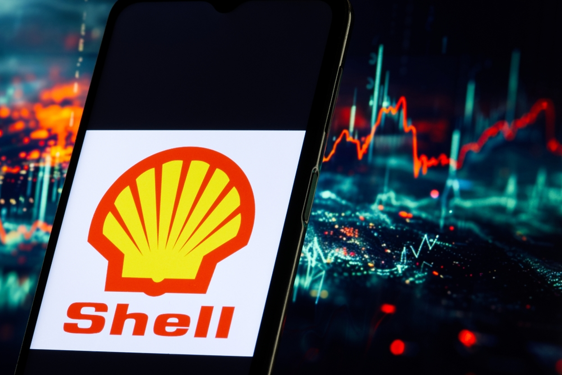  Shell продава  най- голямата си рафинерия в Азия  