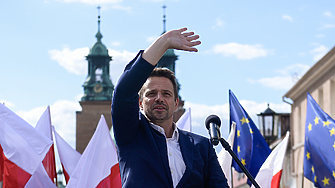 Кметът на Варшава сочен за най-силен кандидат за президентските избори в Полша