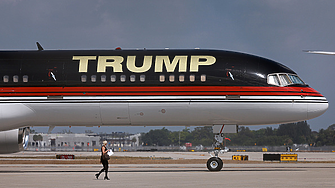Самолет на Тръмп е ударил паркиран самолетна летище във Флорида