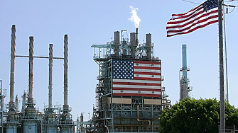 Петролът поскъпва на фона на данните за инфлацията в САЩ