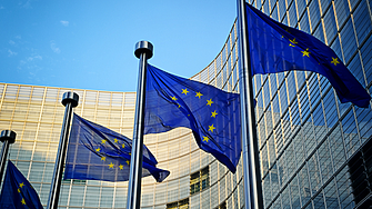 Европрокуратурата разследва сделките за купуване на ковид-ваксини от ЕС