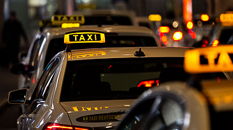 Последен ден за пренастройване на апаратите в таксита в лева и евро