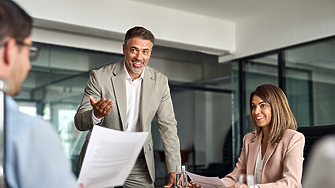 Как добрите лидери повишават мотивацията и предотвратяват „тихото напускане“